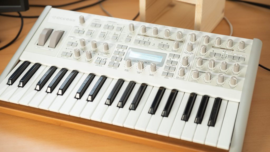 Access Virus TI 2 Polar